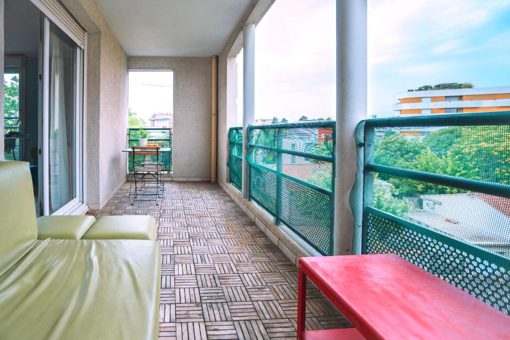 T3 Apartment with Parking, Port Marianne, Tram to Centre, Beaches, Montpellier - 2