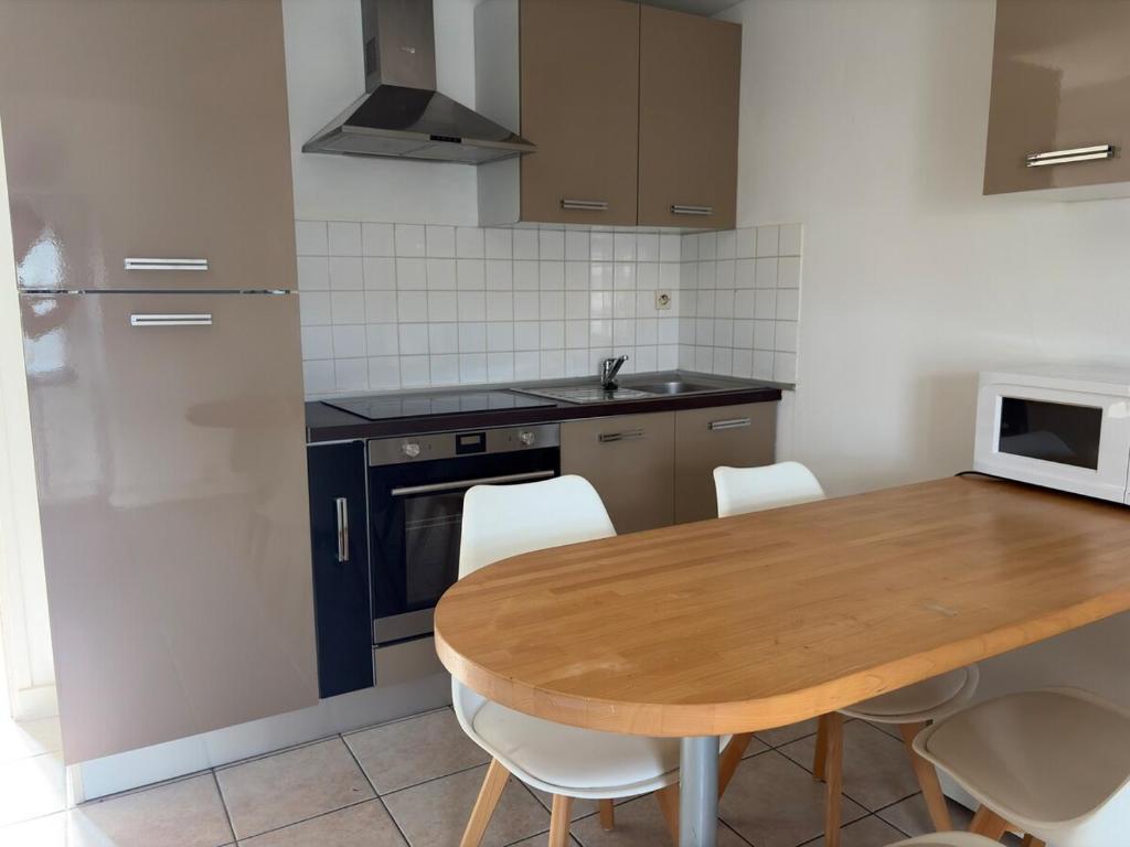 Appartement Centre Ville proche Port - 4