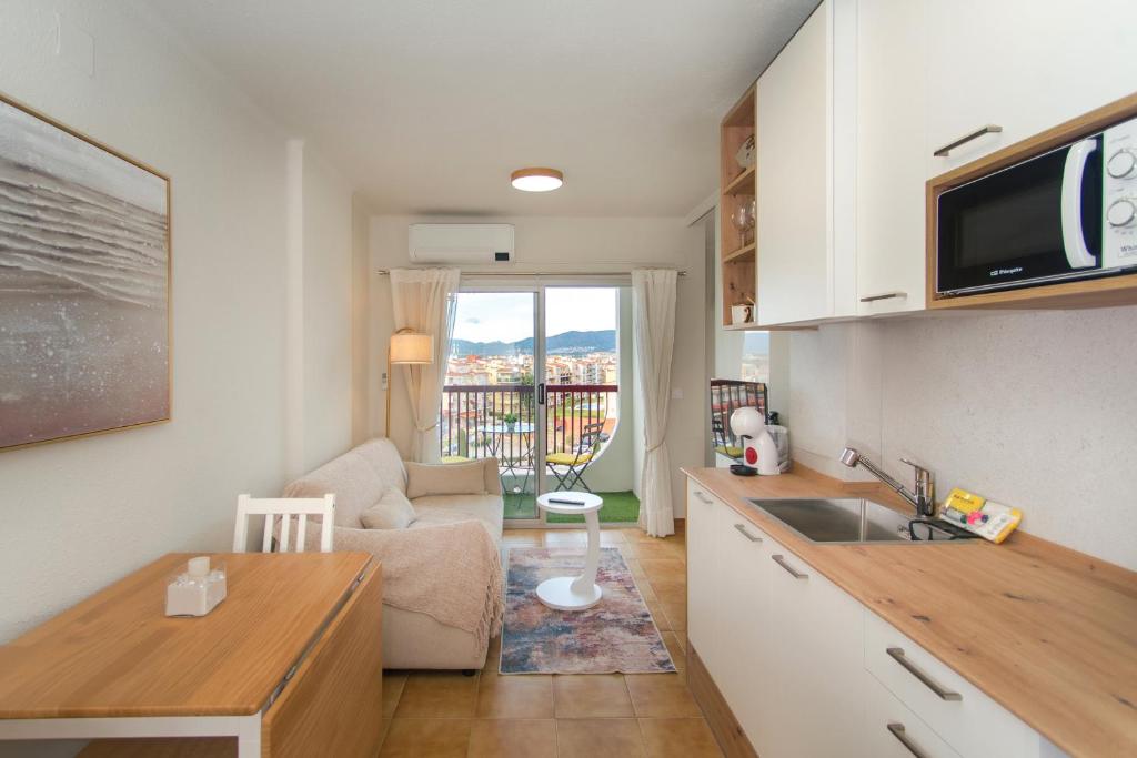 WELCS Estudio 421 EMP con balcon frente al mar - 5