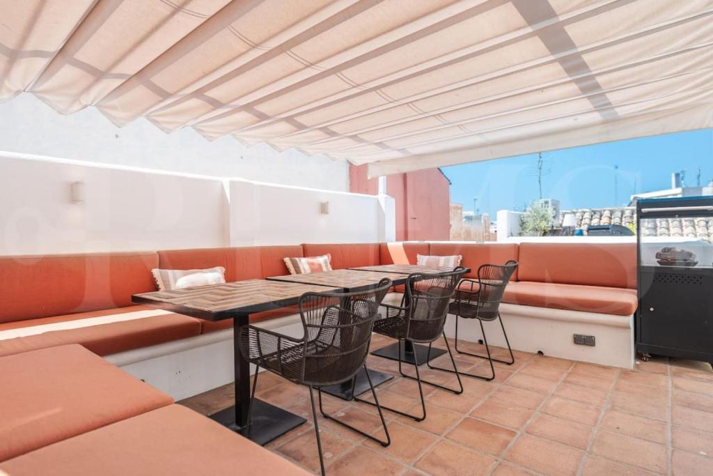 Peaceful 4BR Townhouse with Rooftop Terrace REMS - 5