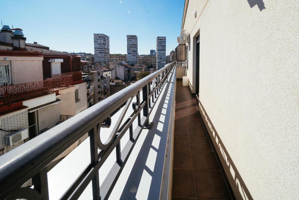 Penthouse Lux - 2