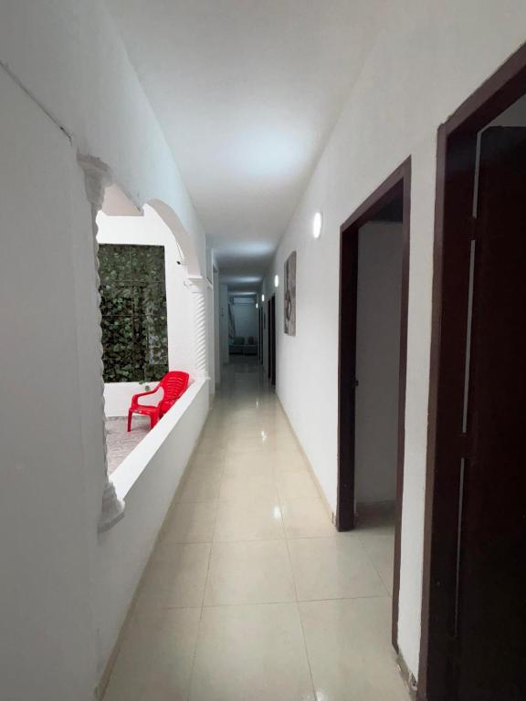 Hotel Montserrat - 3