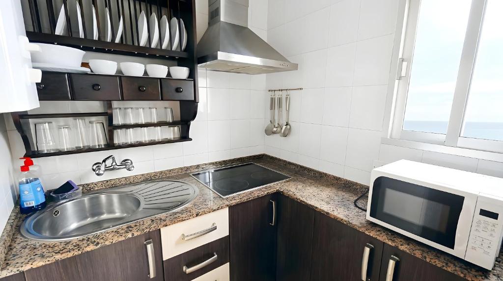 Apartamento cerca de la Playa con aire acondicionado en Conil solo parejas o familia - 3