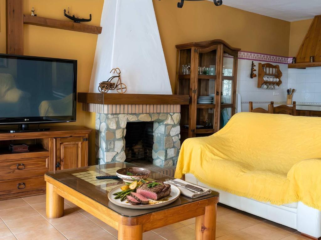 Chalet Piscina Privada vallada cerca del pueblo solo se permite familias y parejas - 5