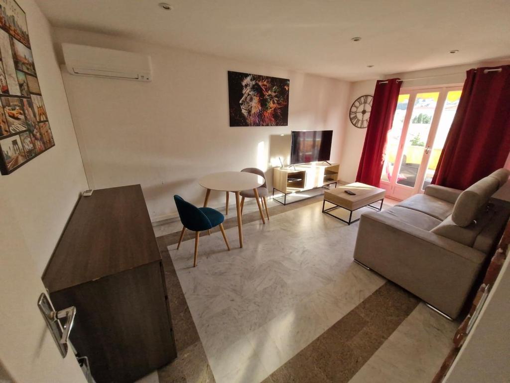 Libération Apartement - 3
