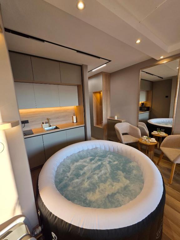 Moonlight Spa Studio - 3
