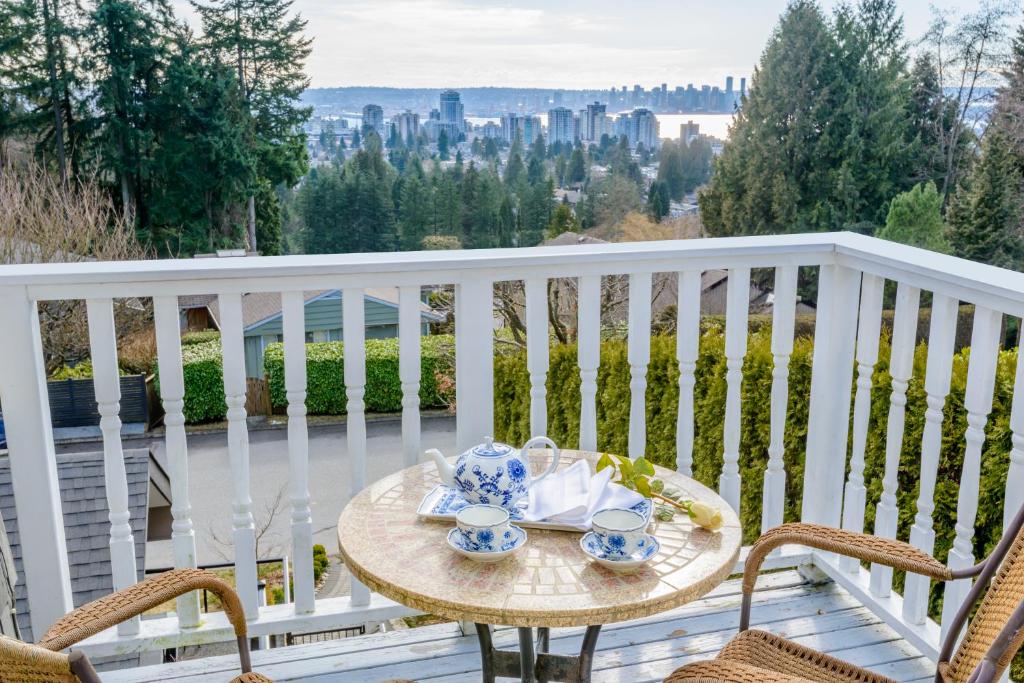 Balcony/terrace, Crystal's View Bed & Breakfast in Vancouver (BC)
