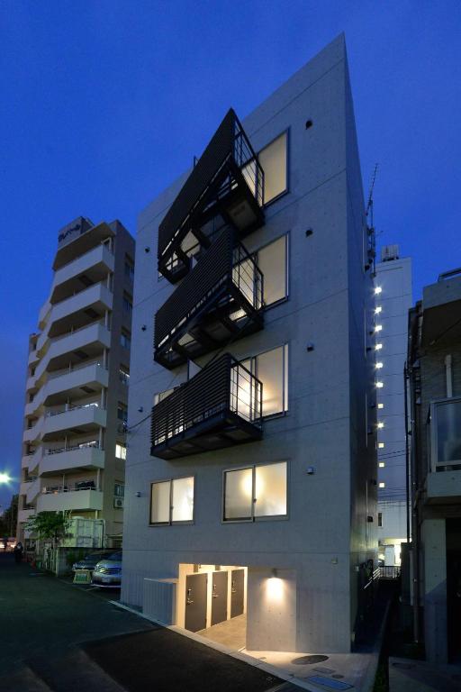 Urbanage Takadanobaba apartment