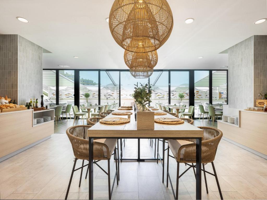 Hotel Málaga Alameda Centro, Affiliated by Meliá - 1