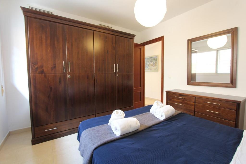 Apartamento con parking cerca de Universidad,Feria,Juzgados,Hospital Clinico - 3