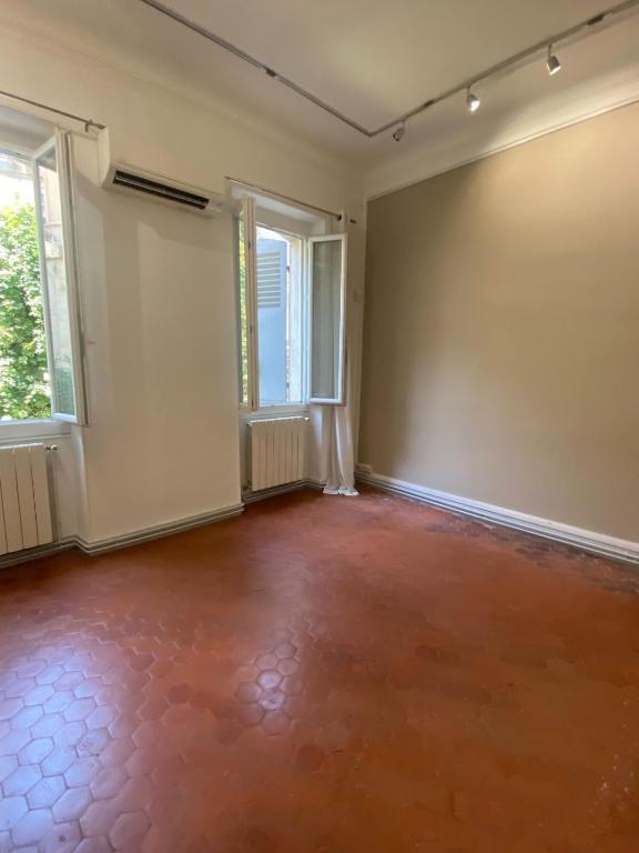 3 bedrooms, 8 people, air conditioning, Old Port Le Marcelo by Nocnoc - 4