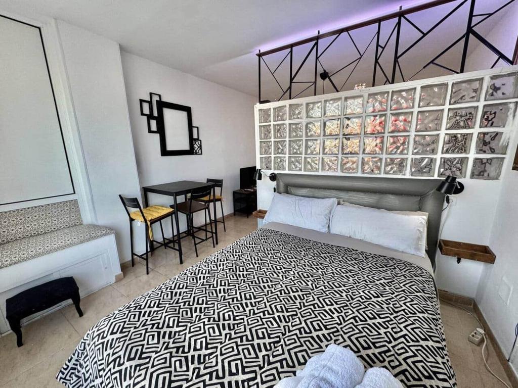 Tina de SteraM Flats Torremolinos - 2