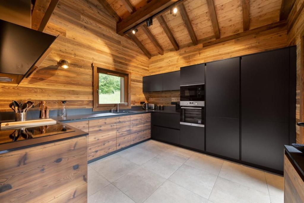 Chalet Atlas Luxus-Chalet mit Whirlpool Sauna & nur 500 m von den Skip - 4