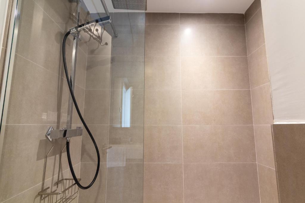 Global Vacacional, Apartamento con piscina privada y terraza con vistas a la costa - 4