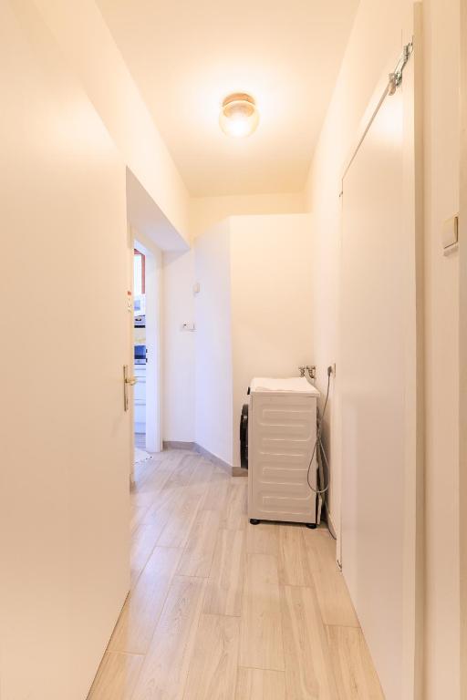 Modern Apt in center of Sarajevo with Free Parking - 2