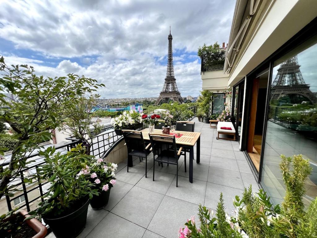 Private Terrace - 4