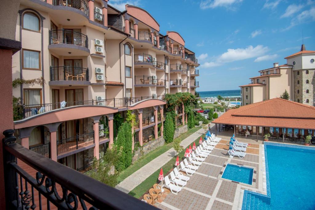 South Beach Hotel - New Management and Free Beach Access — Hotel in Tsarevo