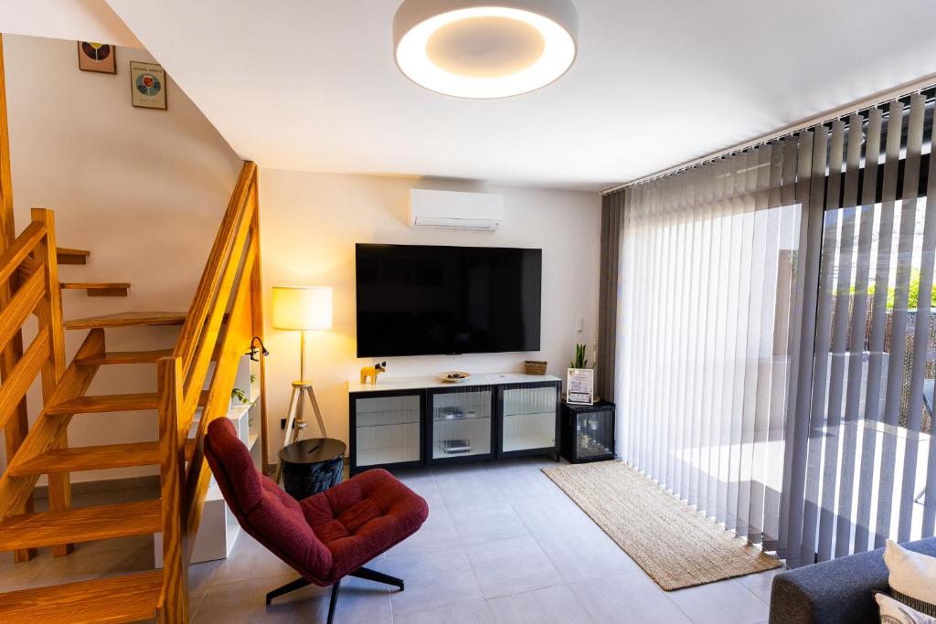Golden Sun Residence - 5