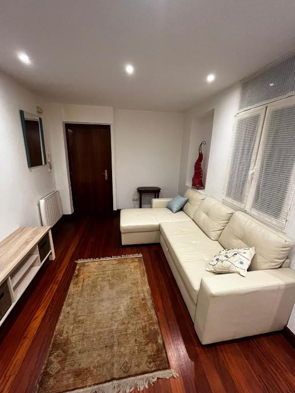 Apartamento con vistas a Plaza Guipúzcoa - 1