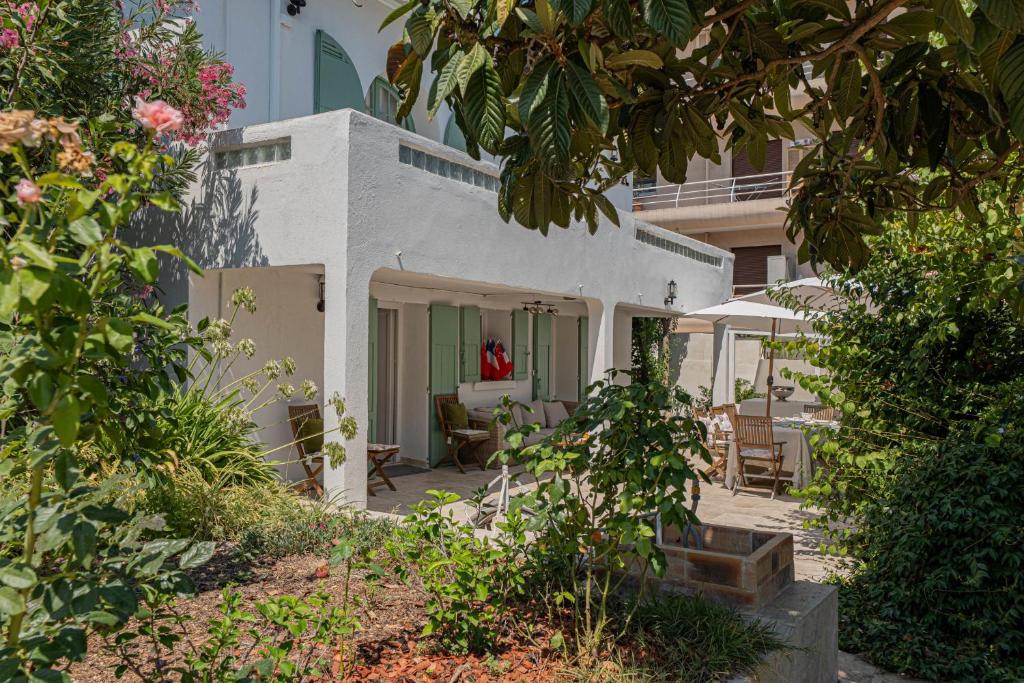 La Maison Fleurs - Villa et jardin près de Cannes - 2