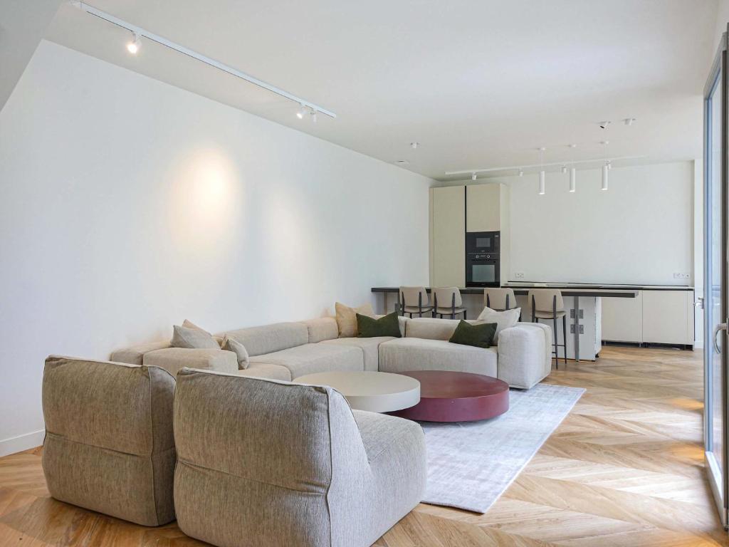 Exceptional Townhouse - Private Garden - 2