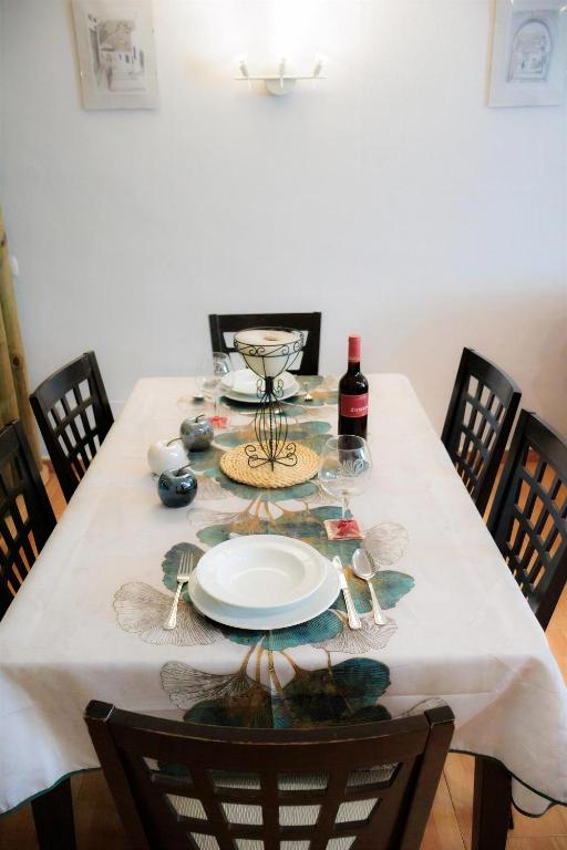 Frigiliana 3-Bed Apartment- Sleeps 8 - 5
