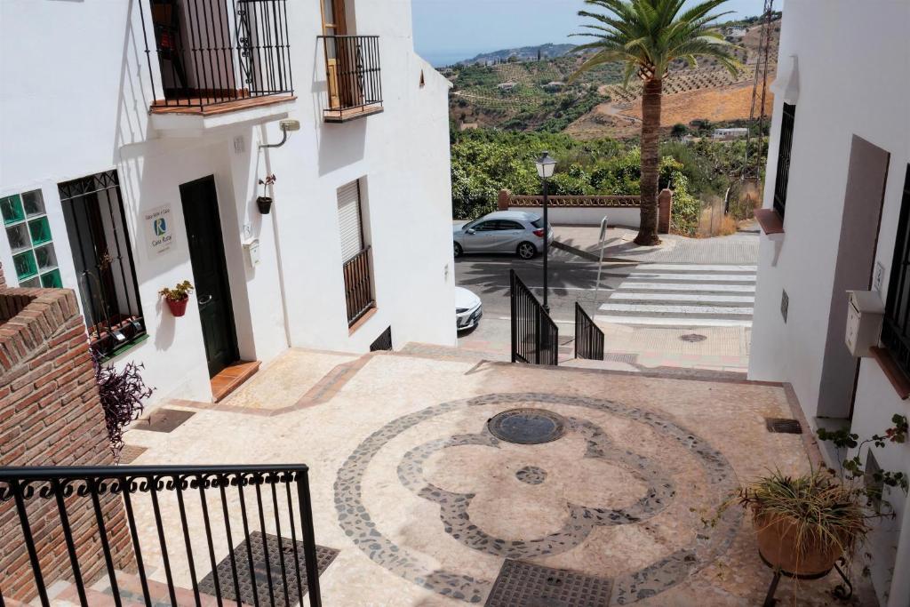 Frigiliana 3-Bed Apartment- Sleeps 8 - 1