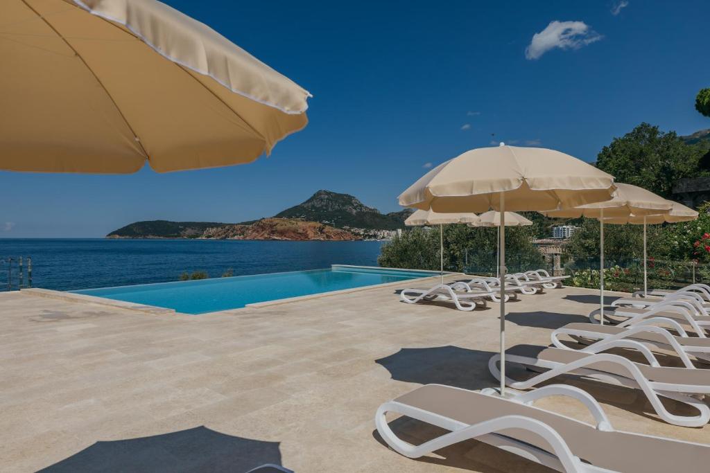 Lusso Apartments - 3