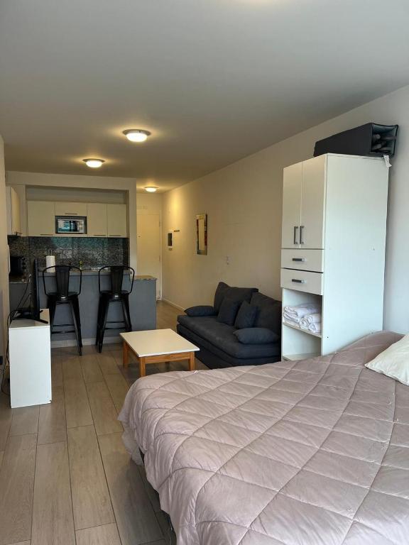 Studio con amenities zona Hospital Italiamo 36 - 2
