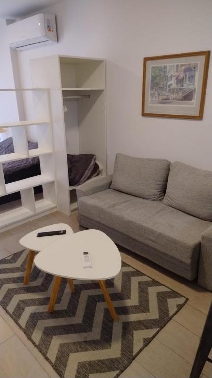 Studio con amenities zona Hospital Italiamo 16 - 2