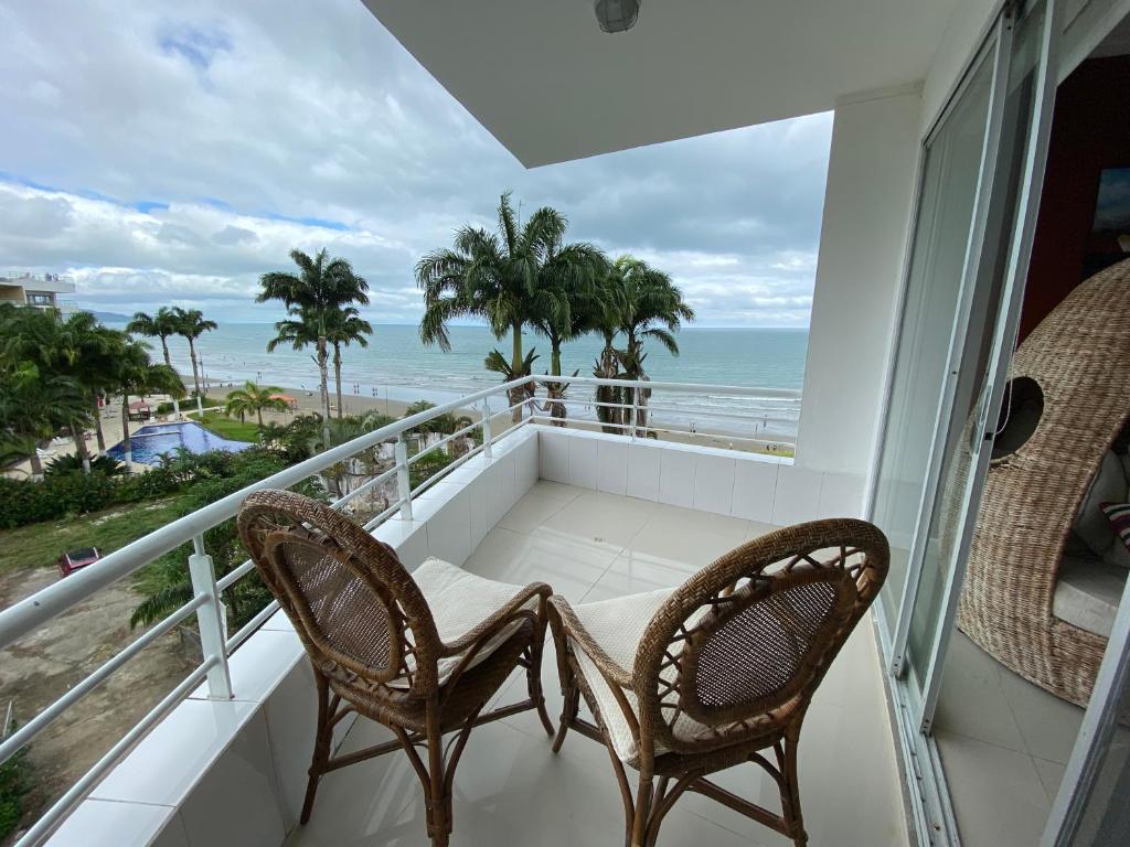 Hermoso departamento, excelente vista al mar - 2