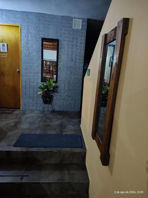 Económica Cómoda con ventilador Triple en Cartagena a 5 min de Cruceros y del Centro - 2