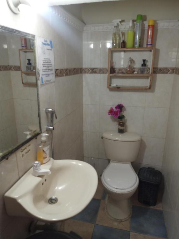 Económica Cómoda con ventilador Triple en Cartagena a 5 min de Cruceros y del Centro - 4