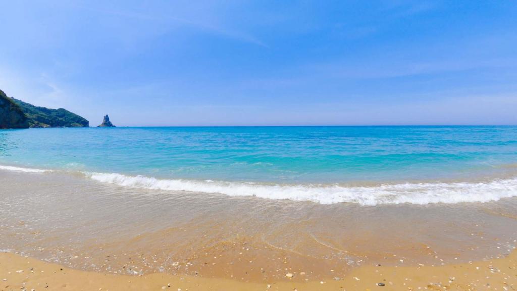 Sea Breeze Hotel & Apartments photo