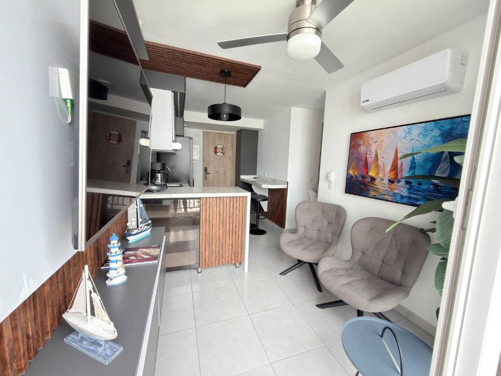Exclusive 3 Bedroom Apartment - Sunset 47 - 5