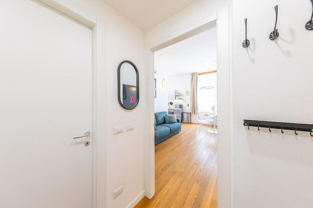 Crocetta M3 Modern two room apartment 2 stops from the Duomo - 5