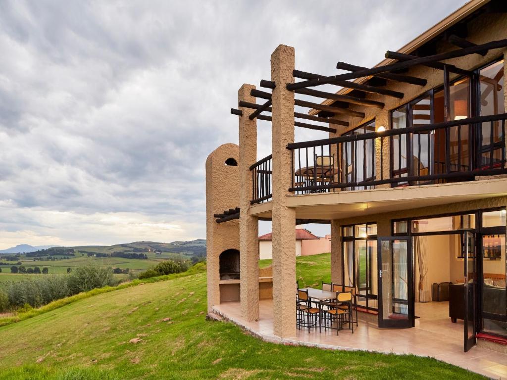 First Group Midlands Saddle and Trout — Hotel in Howick