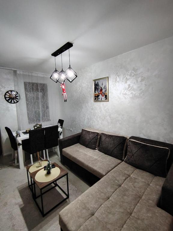 Apartman Stasa & Luka - 1