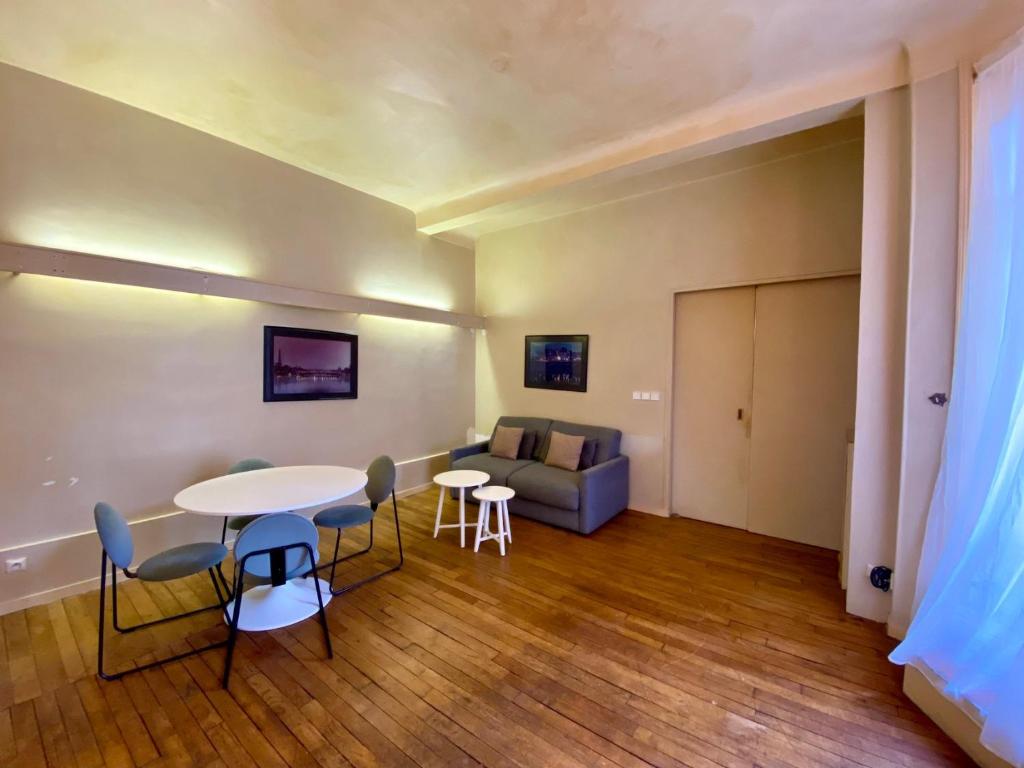 Brune - Appartement proche métro Porte d'Orléans 4P - 4