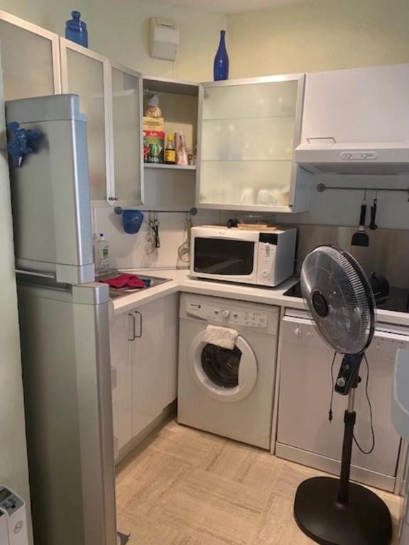 Appartement avec piscine partagée et terrasse - 2
