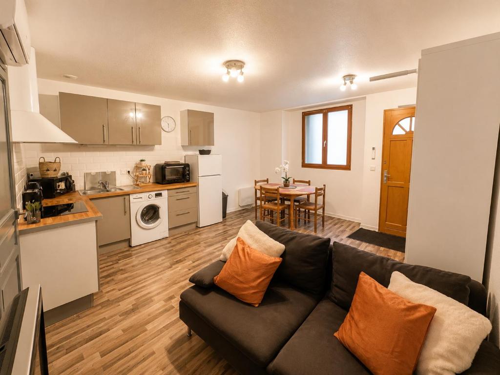Cocon pèlerin romantique à Lourdes, appartement climatisé à 10 min Sanctuaire & gare - 1