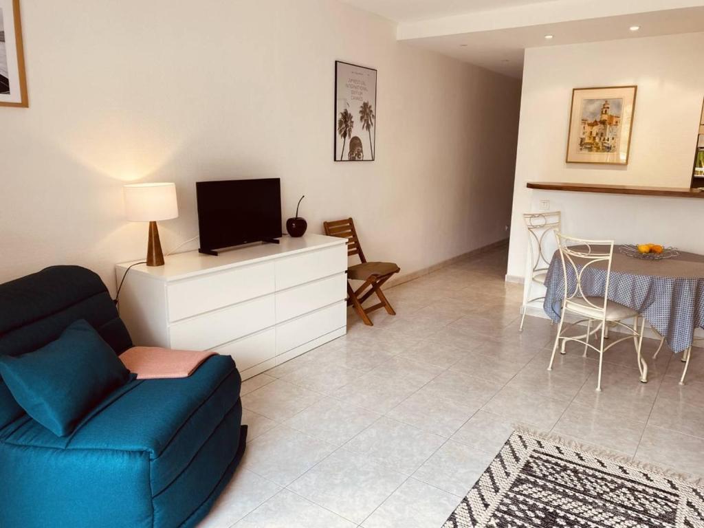 MON2-Studio spacieux Cannes centre - 2