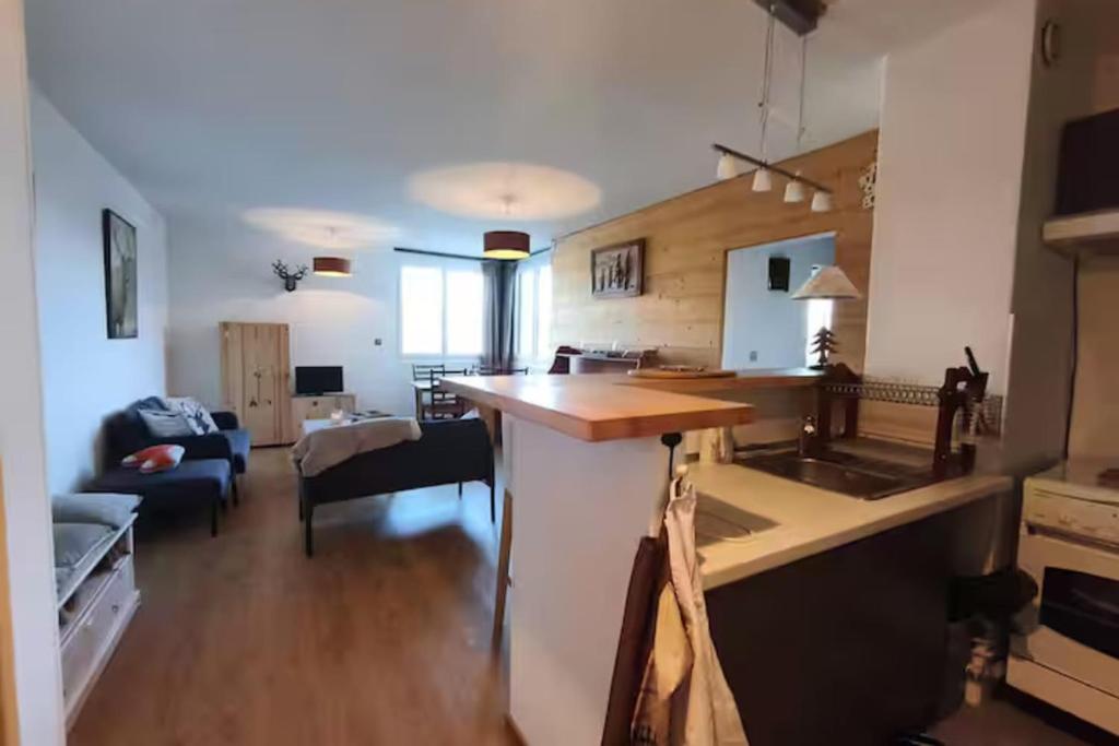Le Sauze Bright 60m Flat near Slopes - 2