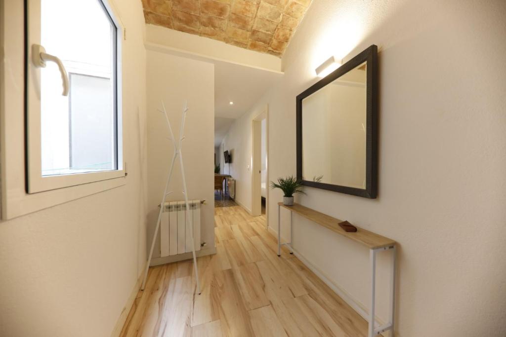 Bravissimo Abeuradors, 3 bedrooms in the Barri Vell - 2