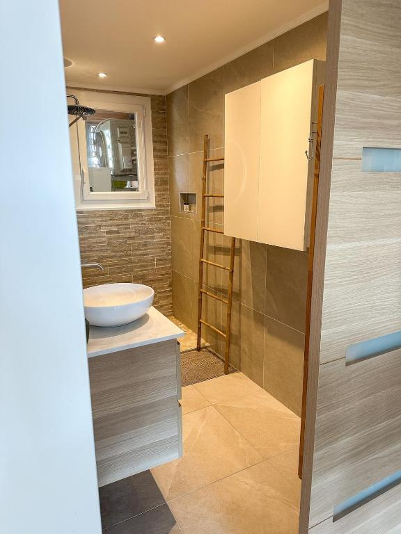 Le Point d'Ancrage Alma, bright and comfortable 2-bedroom - 3