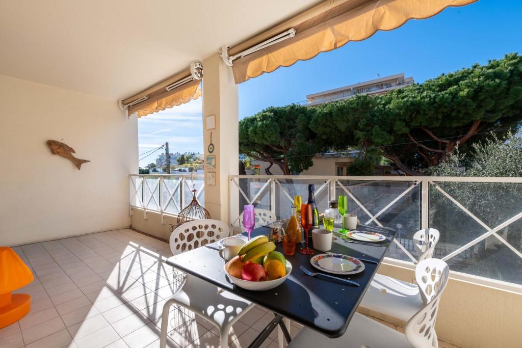 1-Br Cannes East Residence with Swimming Pool - 5