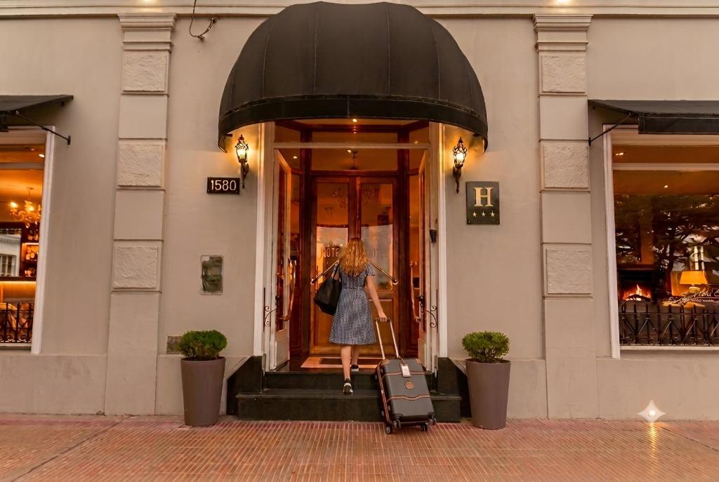 Hotel Francia - 1