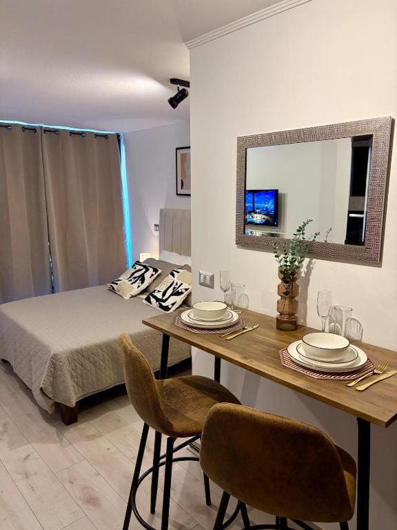 Cozy studio Paseo Bulnes y Moneda metro con Terraza - 1
