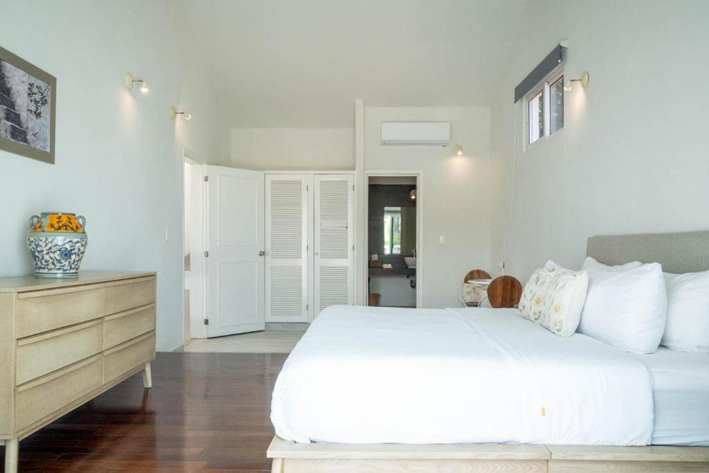 3BR Casa Matuk I Steps from Spectacular Beach I Private Pool - 3