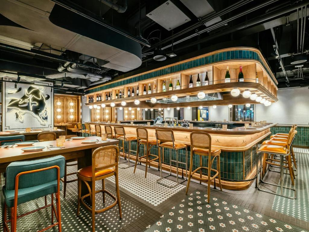 Bar/lounge